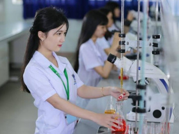 Điểm chuẩn các trường y dược phía Bắc năm 2026 ra sao?