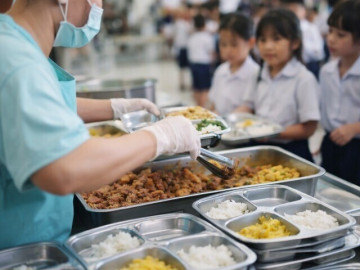 Sức khỏe - TPHCM làm gì để bảo đảm an toàn thực phẩm tại 3.500 trường học?