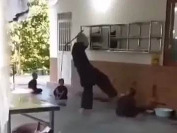Khởi tố, bắt tạm giam đối tượng đánh các cháu bé tại chùa Bầu, Phú Thọ