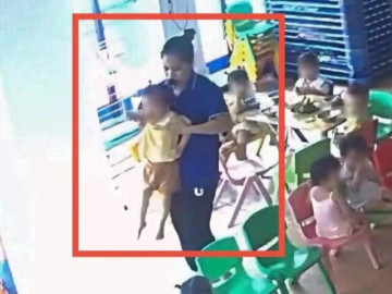 Hà Nội: Làm rõ vụ cháu bé 2 tuổi bị cô giáo đưa vào góc khuất, tát vào mặt
