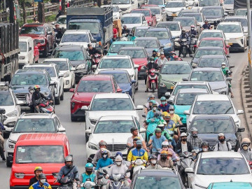 Người dân nô nức rời Thủ đô về quê nghỉ lễ dịp Quốc khánh