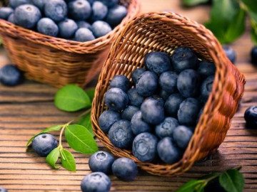 Sức khỏe - Loại trái cây màu tím có thể giúp huyết áp khỏe mạnh