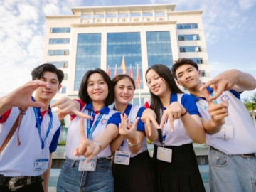Tin tức - 5 cơ sở giáo dục dẫn đầu về học phí ngành Y khoa, có trường là nơi “tinh hoa hội tụ”, điểm chuẩn cao ngất ngưởng