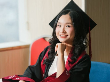Tân thủ khoa Trường Đại học Ngoại thương năm 2026, có gì nổi bật?