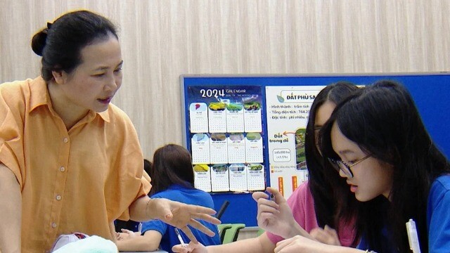 Sắp xếp lại trường học: 11.000 hiệu trưởng, hiệu phó trở lại giảng dạy