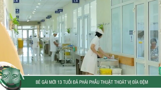 Bé gái mới 13 tuổi đã phải phẫu thuật thoát vị đĩa đệm