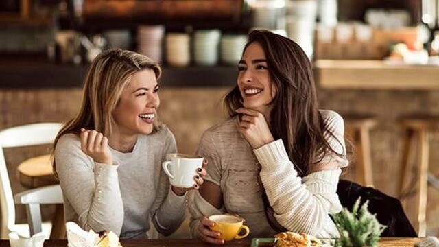 Người luôn tỏ ra tốt với bạn chưa chắc thật lòng: 3 dấu hiệu càng thân càng nên đề phòng
