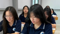 Phụ huynh, học sinh nói gì khi Bộ GD&ĐT 'định' bỏ cộng điểm IELTS từ năm nay?