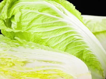 Rùng mình cải thảo ‘tắm’ hóa chất gây ung thư