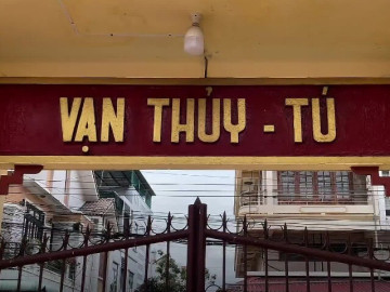 Tận thấy nơi lưu giữ bộ xương cá voi dài 22 mét