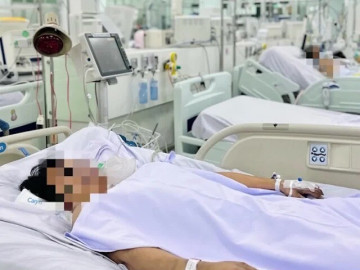 Nạn nhân thoát chết vụ cháy khách sạn kể phút sinh tử 'tôi tưởng sẽ chết rồi'