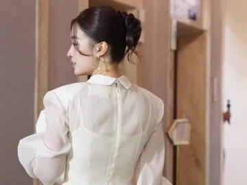 Cuộc trò chuyện giữa Đỗ Mỹ Linh và hoa hậu đẹp nhất thế giới