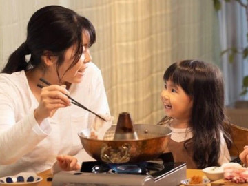 Nhìn cách xử lý hoá đơn sau bữa ăn sẽ tiết lộ EQ của một người