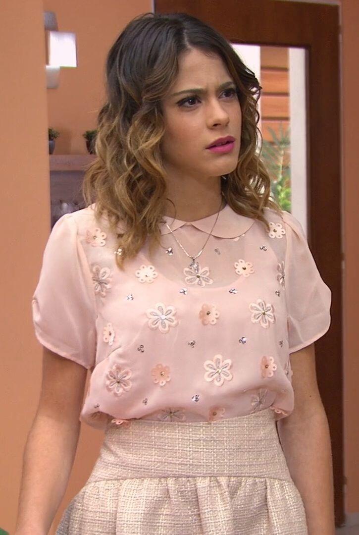Cô trở thành công chúa Disney khi đóng chính trong series truyền hình Violetta.