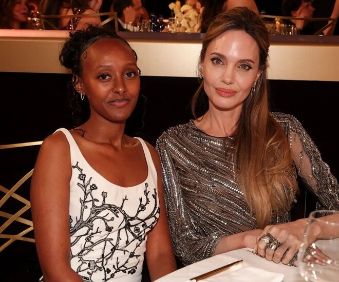 Con gái nuôi của Angelina Jolie và Brad Pitt vừa chính thức bỏ họ bố khỏi tên pháp lý.