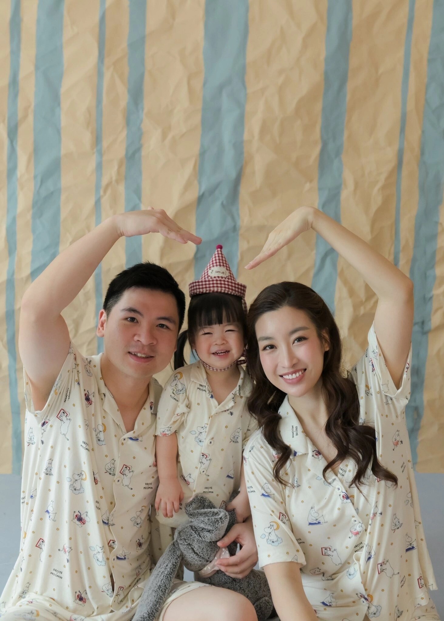Cô luôn muốn dạy con gái bài học về sự biết đủ, biết quý trọng mọi thứ xung quanh.