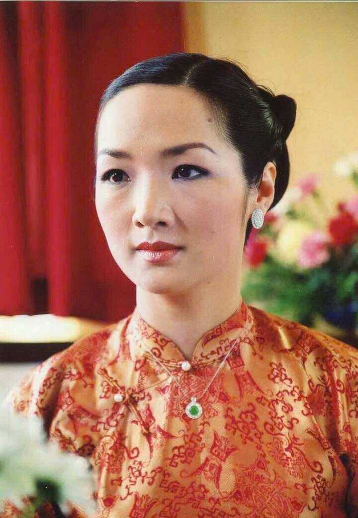 Hoa hậu Giáng My vào vai Thứ phi Ngọc Diệp.