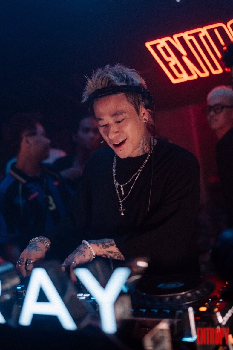 Minh Trí đã trở thành “cây đa cây đề” trong làng EDM ở Việt Nam.