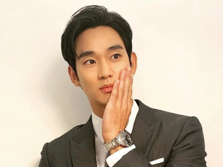 Kim Soo Hyun trắng án