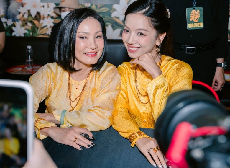 Hạ Anh sau kỳ tích 700 tỷ đồng: amp;#34;Tôi có nhiều lời mời hơn nhưng không đặt nặng chuyện cát-xêamp;#34; - 4