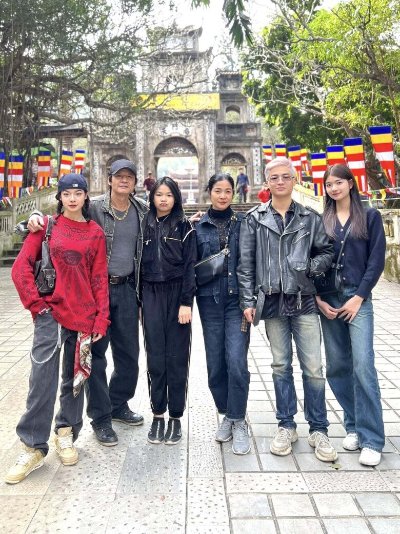 Gia đình nghệ sĩ Võ Hoài Nam.