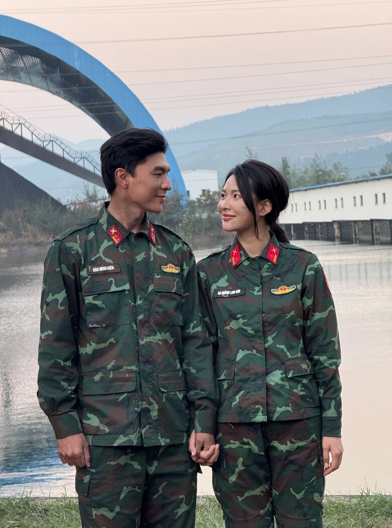 Minh Trang và Steven Nguyễn được nhận xét là có “tướng phu thê” không khác gì vợ chồng ngoài đời thực.