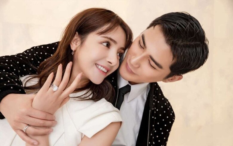 Năm 2015, cô bén duyên với nam ca sĩ, diễn viên Khương Triều.