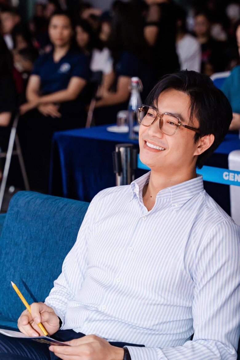 Tiến Lộc thường chủ động xin vai cá tính.