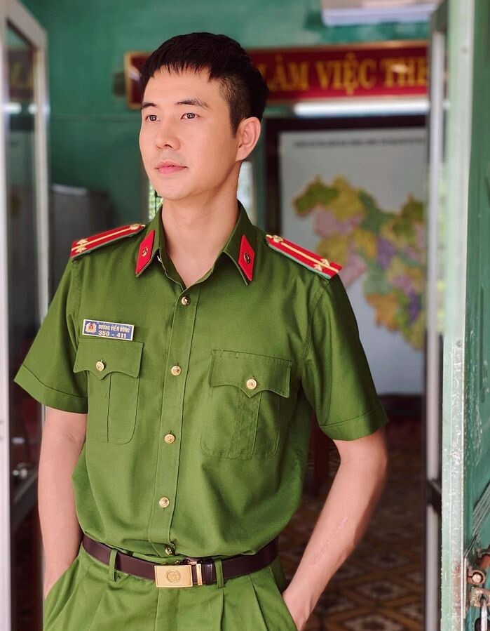 Vai Đông ở Phố Trong Làng là cú hích giúp anh được khán giả biết tới.