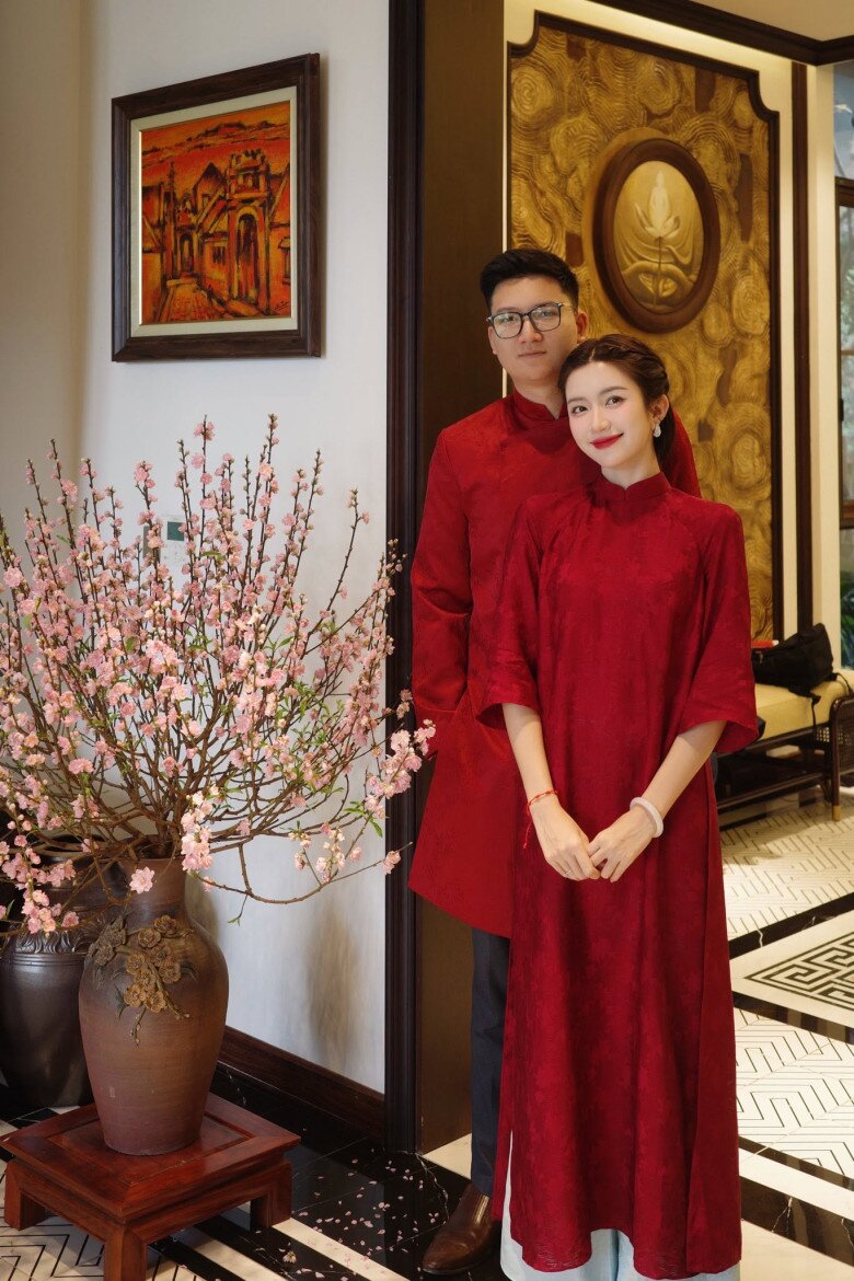 Ngọc Huyền và ông xã vẫn đang tận hưởng cuộc sống vợ chồng son.