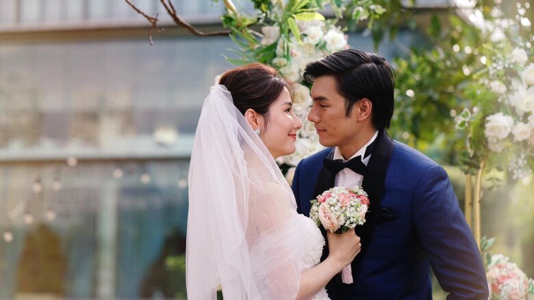 Minh và Linh có chuyện tình nhiều trắc trở.