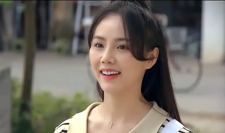 Minh Thu đảm nhận vai Hải, hay còn được khán giả đặt biệt danh là Hải quạt” hay “hot girl bán quạt”.