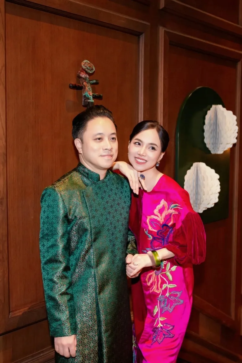 Cô tham gia nhiều dự án với vai trò kép - diễn viên và nhà sản xuất, đồng hành cùng chồng Victor Vũ trên hành trình nghệ thuật.