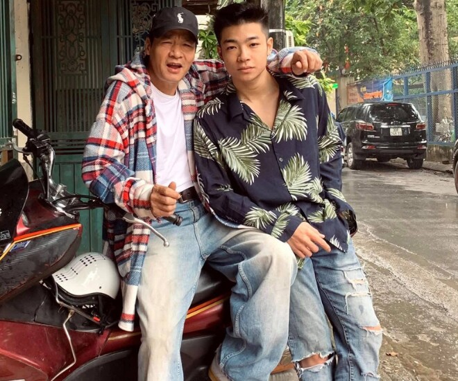 NSƯT Võ Hoài Nam và con trai Võ Hoài Vũ.