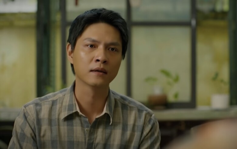 Khánh chỉ biết ngậm cay nuốt đắng khi nghe bà Ngọc nói.
