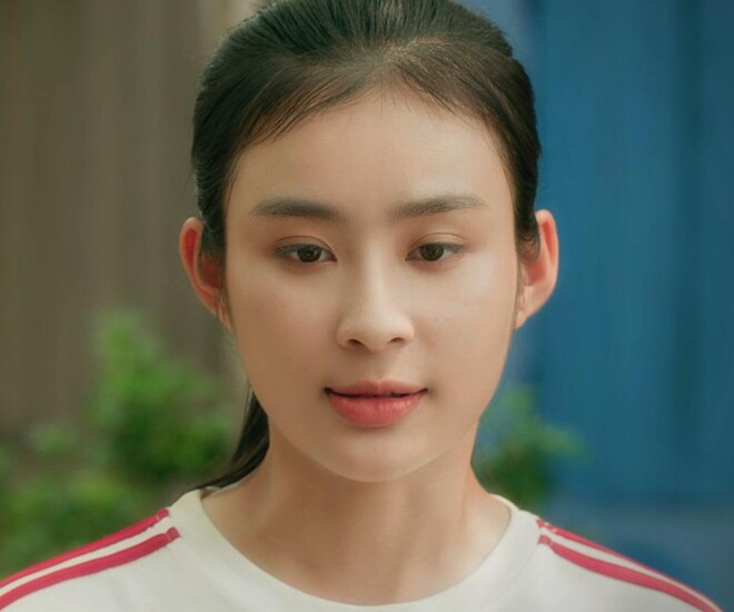Từ một gương mặt trẻ mới được khán giả biết đến, Mya Trương đã được giao vai chính dài hơi đầu tiên trong Đội Bóng Nữ Làng Xuân.