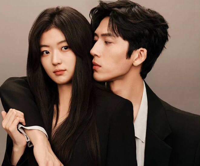 Thành tích 2,4 triệu lượt xem trong tuần đầu giúp Đầu Xuân Tươi Sáng trở thành bộ phim Trung Quốc đầu tiên lọt Top 2 bảng xếp hạng phim truyền hình không nói tiếng Anh toàn cầu của nền tảng này.