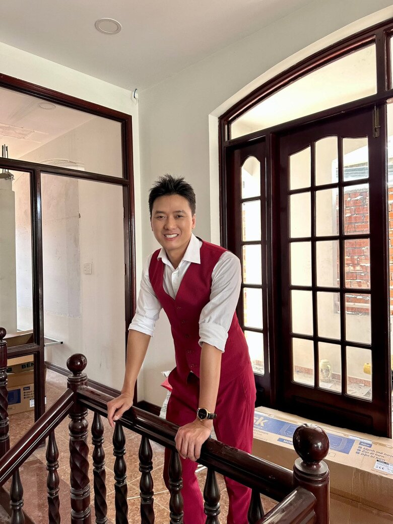 Quách Ngọc Tuyên hiện có cuộc sống ổn định, ngoài công việc diễn xuất còn kinh doanh và sản xuất nội dung.