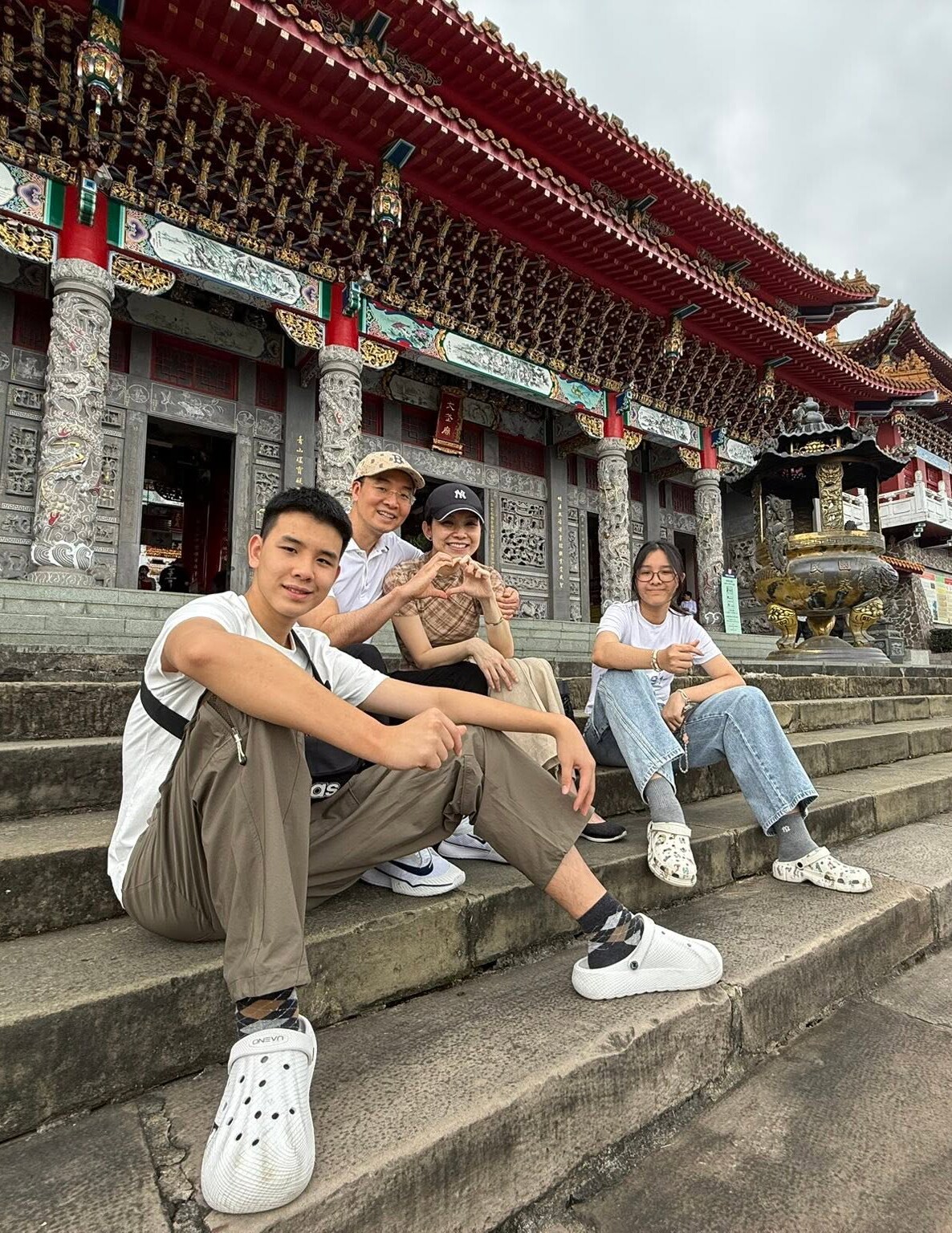 Sao Việt có con trai cao lớn cực phẩm: Thùy Lâm - Kim Cương nay ra đường bị nhầm là chị em với quý tử - 3