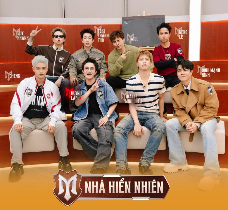 Nhà Hiển Nhiên do Huỳnh Lập làm thủ lĩnh có sự góp mặt của Thái Lê Minh Hiếu, Cheng, Đinh Mạnh Ninh, Duy Khánh, Toki Thành Thỏ, Will và Neko Lê.