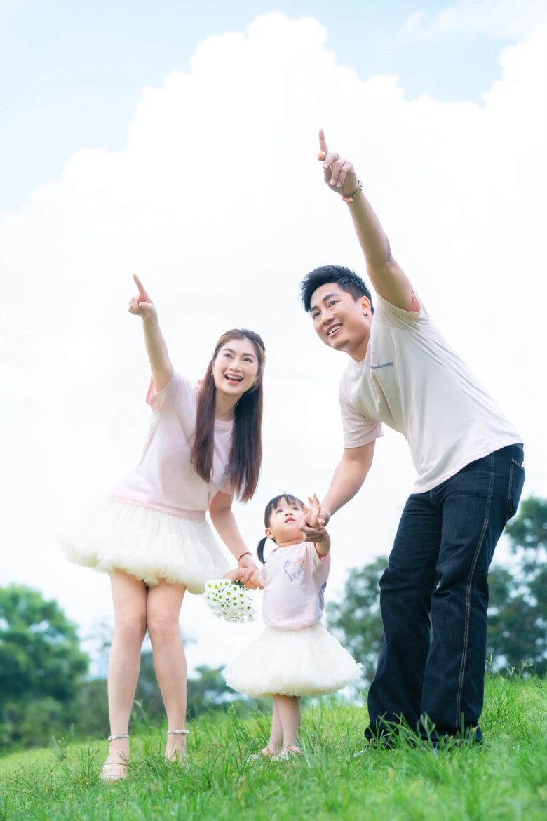 Thanh Trúc và Châu Khải Phong có con gái chung đầy dễ thương.