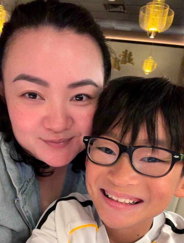 Quý tử ᵭiển trai của Xuȃn Mai.