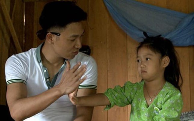 Bé gái đáng yêu trong amp;#34;Bố ơi! Mình đi đâu thế?amp;#34; nay thành thiếu nữ xinh như hoa, ở biệt thự 600m2 - 4