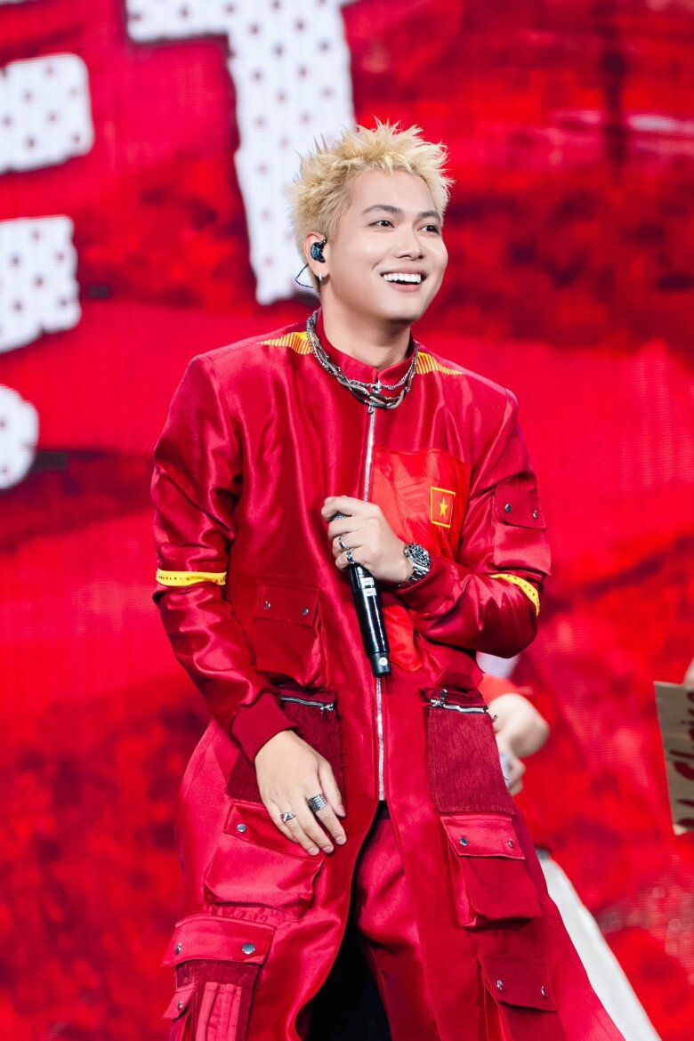Nam rapper quen thuộc với nhiều chương trình truyền hình.