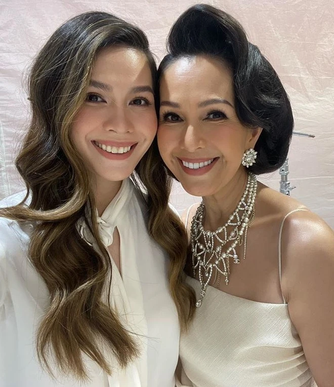 Con gái đầu lòng của Diễm My tốt nghiệp xuất sắc tại Mỹ, thông thạo 4 thứ tiếng.