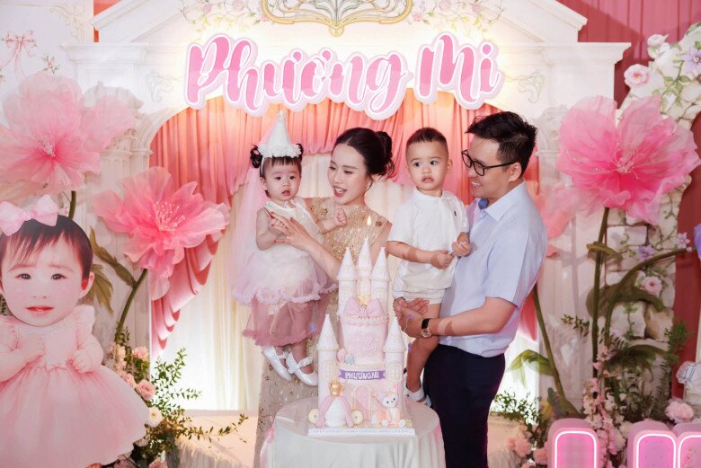 Gia đình hạnh phúc của MC Ngô Mai Phương bên chồng Tiến sĩ.