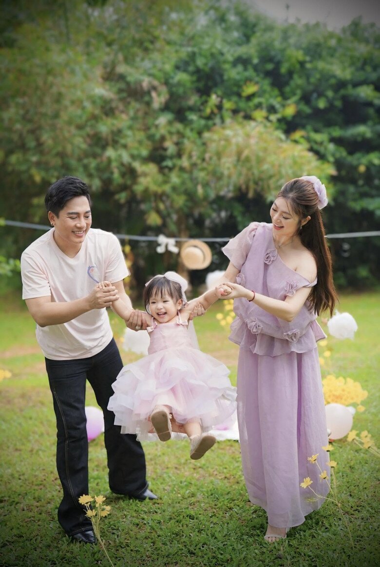 Thanh Trúc được Châu Khải Phong yêu thương hết mực.