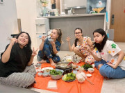 Giải trí - 2 ái nữ kín tiếng của Cẩm Ly: Nay lớn phổng phao như "bản sao" của mẹ, thừa hưởng giọng hát chuẩn "con nhà nòi"