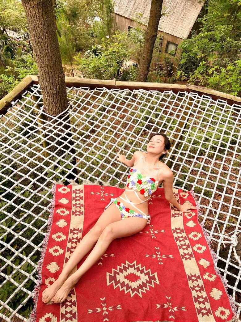 Nhiều khán giả khen ngợi sắc vóc của Cao Thái Hà ở tuổi 36.