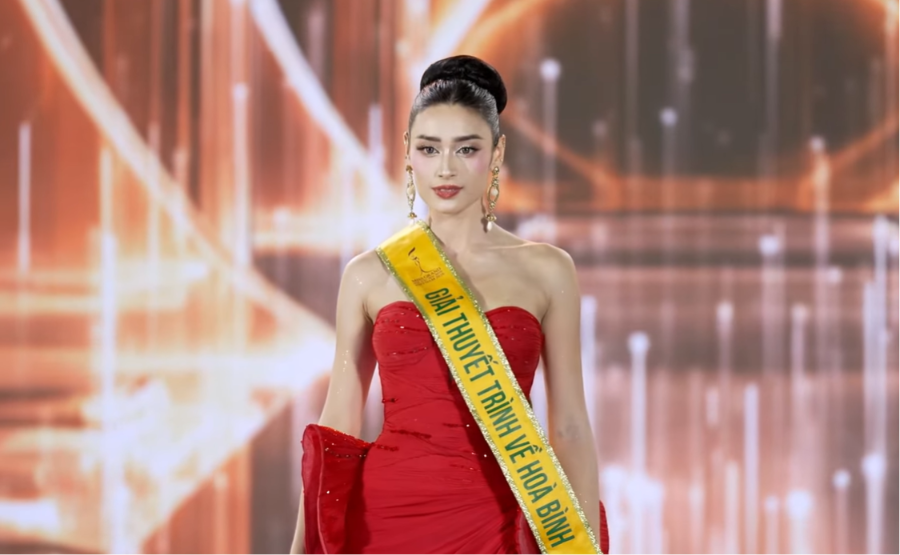 Trực tiếp Chung kết Miss Grand Vietnam 2026: Tân Hoa hậu chính thức gọi tên amp;#34;bông hồng laiamp;#34; Emoura Phạm - 9